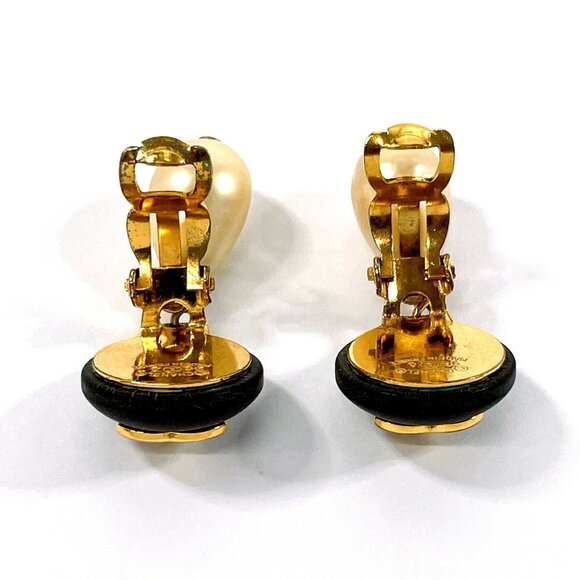 CHANEL Gold Pearl Logo Earrings - Picture 3 of 6